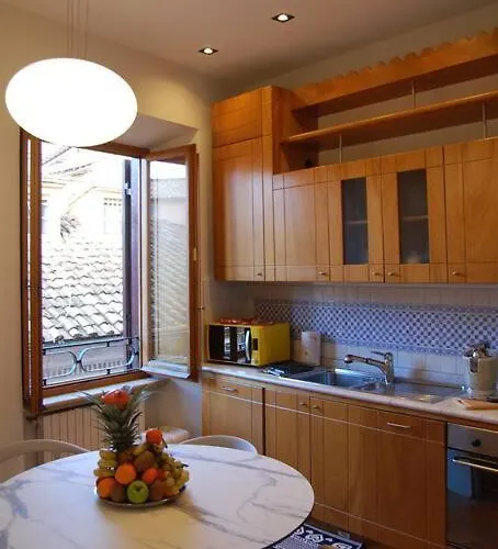 Apartment Nesty Margana House *